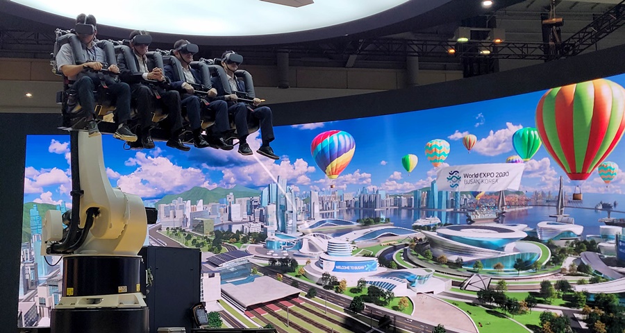 스마트도시 인프라 탄탄하게 넓히며-부산시장2030년에어택시가상체험-연합뉴스-부산일보